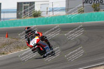 media/Apr-20-2025-AHRMA (Sun) [[393a79c373]]/Race/Group 4/Turn 4b/